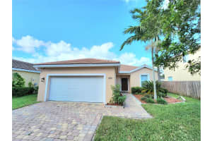 3079 SE 6th St, Homestead, FL 33033, Sold 03/27/25