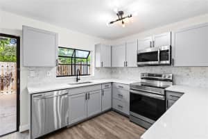 357 City View Dr, Fort Lauderdale, FL 33311, Sold 04/01/25