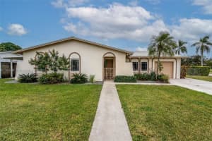 13110 SW 84 St, Miami, FL 33183, Sold 02/04/25