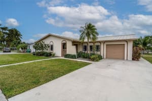 13110 SW 84 St, Miami, FL 33183, Sold 02/04/25