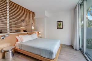 6080 Collins Ave 102, Miami Beach