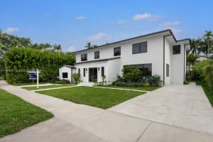 4575 N Bay Rd, Miami Beach, FL 33140, Sold 03/03/25