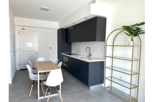Yotel Pad Miami, 227 NE 2nd St #1705, Miami, FL 33132, - MLS#A11694652