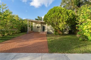 1565 NE 139th St, North Miami, FL 33161 - MLS#A11694714