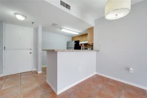 2642 Collins Ave APT 411, Miami Beach, FL 33140, Sold 05/02/25