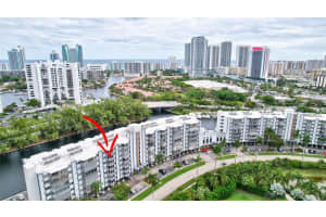 300 Diplomat Pkwy 705, Hallandale Beach