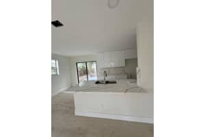 631 N 68th Terrace, Hollywood, FL 33024, Sold 02/12/25