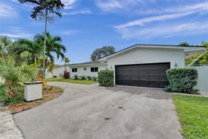 1840 NE 199th St, Miami, FL 33179, Sold 02/19/25