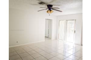 11 Crossings Cir, Boynton Beach, FL 33435, Sold 01/31/25
