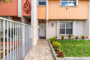 7924 SW 8th Ct, North Lauderdale, FL 33068, Sold 01/07/25