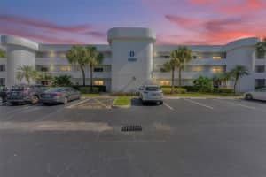 1460 Sheridan St, Hollywood, FL 33020, Sold 04/15/25