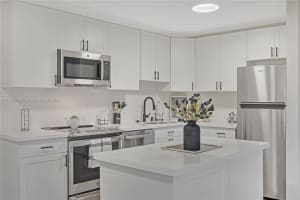 9780 N Belfort Cir, Tamarac, FL 33321, Sold 12/30/24