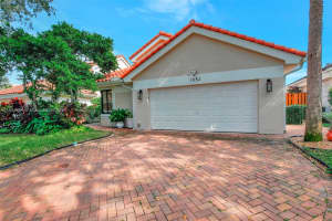 1852 NW 97th Ave, Plantation, FL 33322, Sold 02/28/25