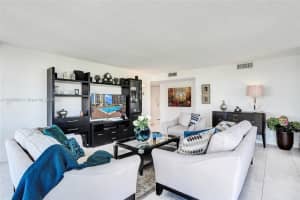 1901 Brickell Ave, Miami, FL 33129, Sold 05/27/25