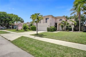 15970 SW 72nd Terrace, Miami, FL 33193, Sold 04/17/25