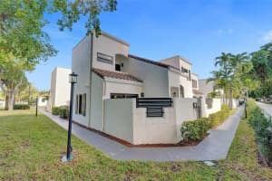21216 Harbor Way, Miami, FL 33180, Sold 02/19/25