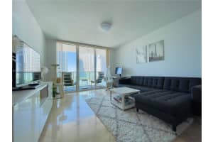 31 NW 5th St, Miami, FL 33128, Sold 02/10/25
