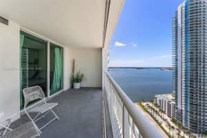 1200 Brickell Bay Dr APT 2707, Miami, FL 33131, Sold 07/11/25