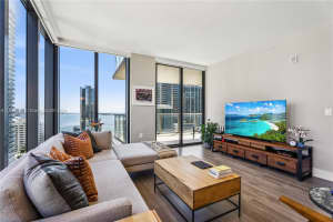 1010 Brickell, 1010 Brickell Ave, Miami, FL 33131, Sold 04/15/25