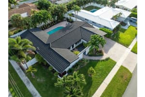 2132 NE 63rd St, Fort Lauderdale, FL 33308, Sold 04/21/25