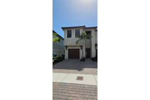 25171 SW 109th Ave, Naranja, FL 33032, Sold 06/11/25