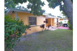 770 NE 140th St, North Miami, FL 33161, Sold 08/11/25