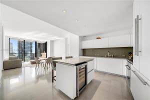 88 SW 7th St Apt 2105, Miami, FL 33130, - MLS#A11695643