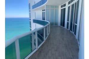 15811 Collins Ave APT 4203, Sunny Isles Beach, FL 33160, - MLS#A11695651