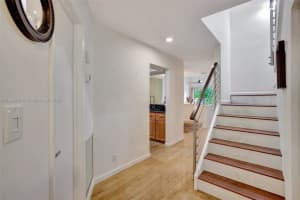 93 Ne 17th Ct 93 Fort Lauderdale, FL 33305 - MLS#A11695681