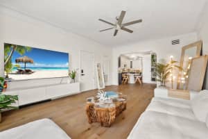 935 9th St, Miami Beach, FL 33139, Sold 12/27/24