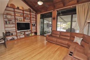 1600 NW 113th Way, Pembroke Pines, FL 33026, Sold 01/30/25
