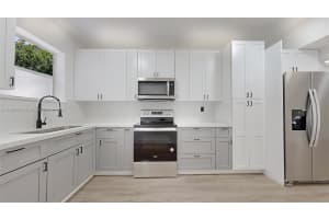 28 NE 165th St, Miami, FL 33162, Sold 12/30/24