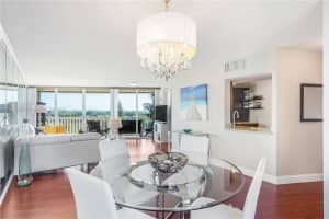 6921 Environ Blvd 8n, Lauderhill