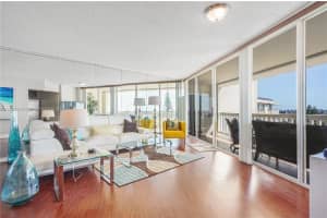6921 Environ Blvd APT 8N, Lauderhill, FL 33319, - MLS#A11695839