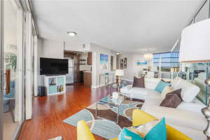 6921 Environ Blvd APT 8N, Lauderhill, FL 33319, - MLS#A11695839