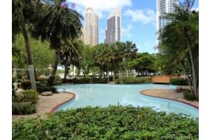 210 174th St, Sunny Isles Beach, FL 33160, Sold 03/18/25