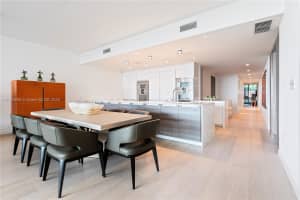 321 Ocean Dr, Miami Beach, FL 33139, Sold 03/24/25
