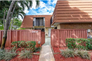 2834 SW 12th St, Deerfield Beach, FL 33442, Sold 04/15/25