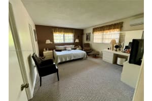 11811 SW 97th St, Miami, FL 33186, Sold 05/15/25