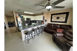 8851 NW 119th St, Hialeah Gardens, FL 33018, Sold 01/14/25