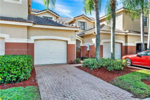 4162 Forest Dr, Weston, FL 33332, Sold 12/27/24