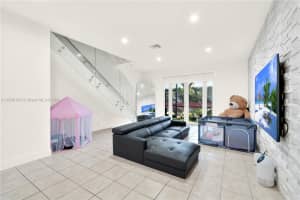 4162 Forest Dr, Weston, FL 33332, Sold 12/27/24