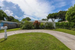 617 SW 4th Ct, Hallandale Beach, FL 33009, Sold 12/04/24