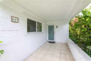617 SW 4th Ct, Hallandale Beach, FL 33009, Sold 12/04/24