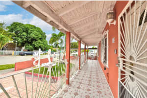 82 E 16th St, Hialeah, FL 33010, Sold 12/23/24