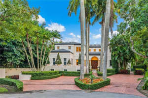 184 Paloma Dr, Coral Gables, FL 33143, Sold 08/18/25