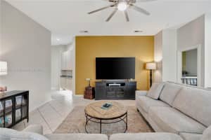 7580 SE Autumn Ln, Hobe Sound, FL 33455, Sold 01/08/25