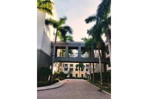 2401 NE 65th St, Fort Lauderdale, FL 33308, Sold 04/30/25