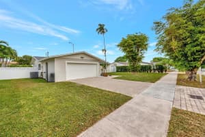 12725 SW 72nd Terrace, Miami, FL 33183, Sold 12/30/24