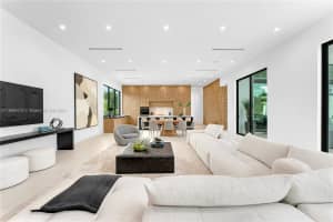 11501 SW 67th Ave, Pinecrest, FL 33156, Sold 05/08/25